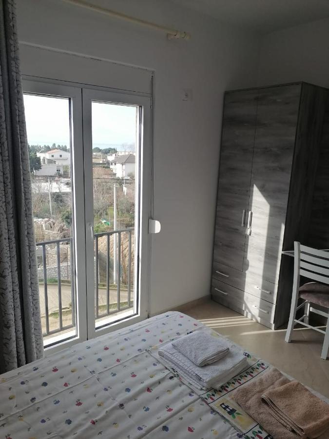 Apartament Prapaniku Bisht Kamez